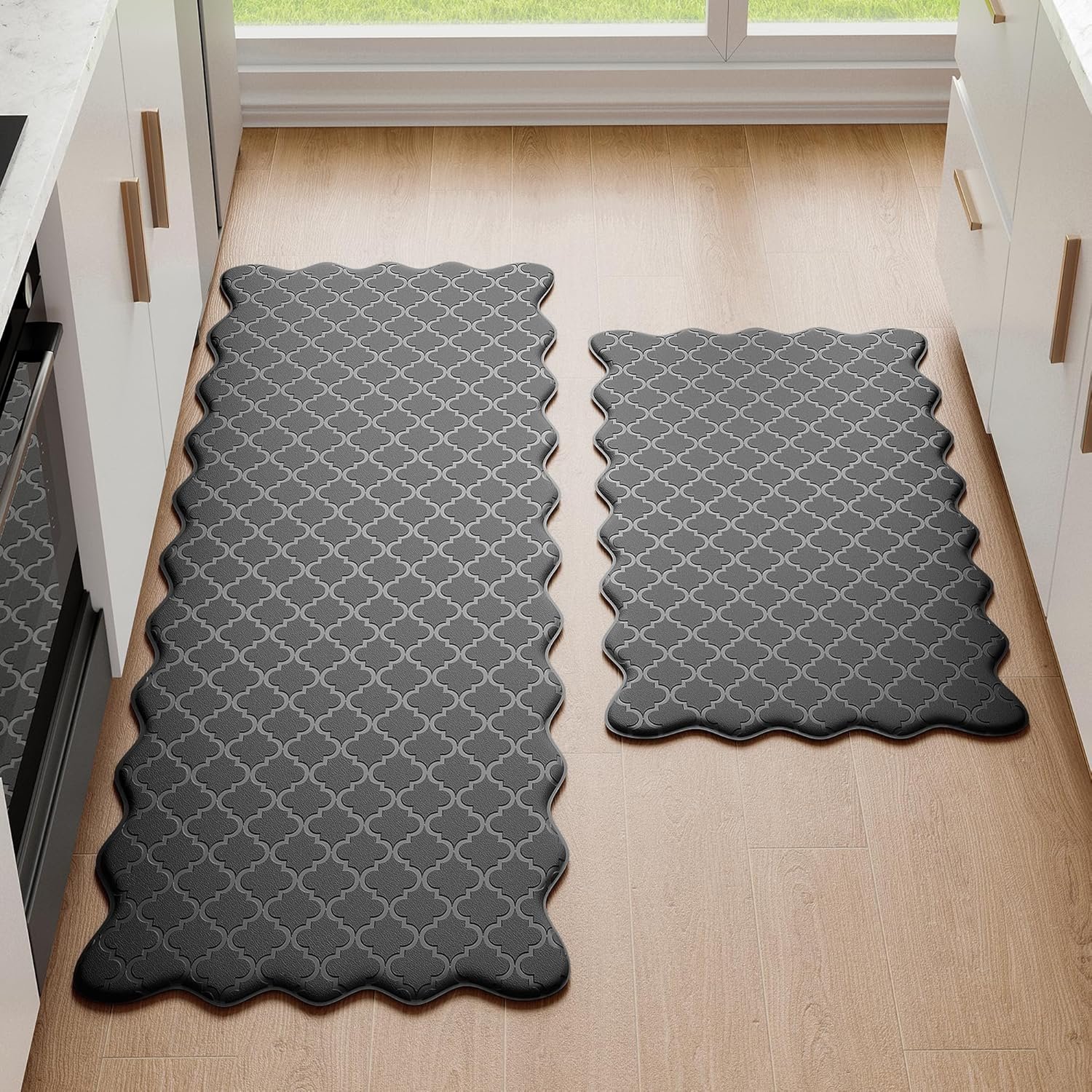 Upgrade Scalloped Embossed Kitchen Mats for Floor 2PCS