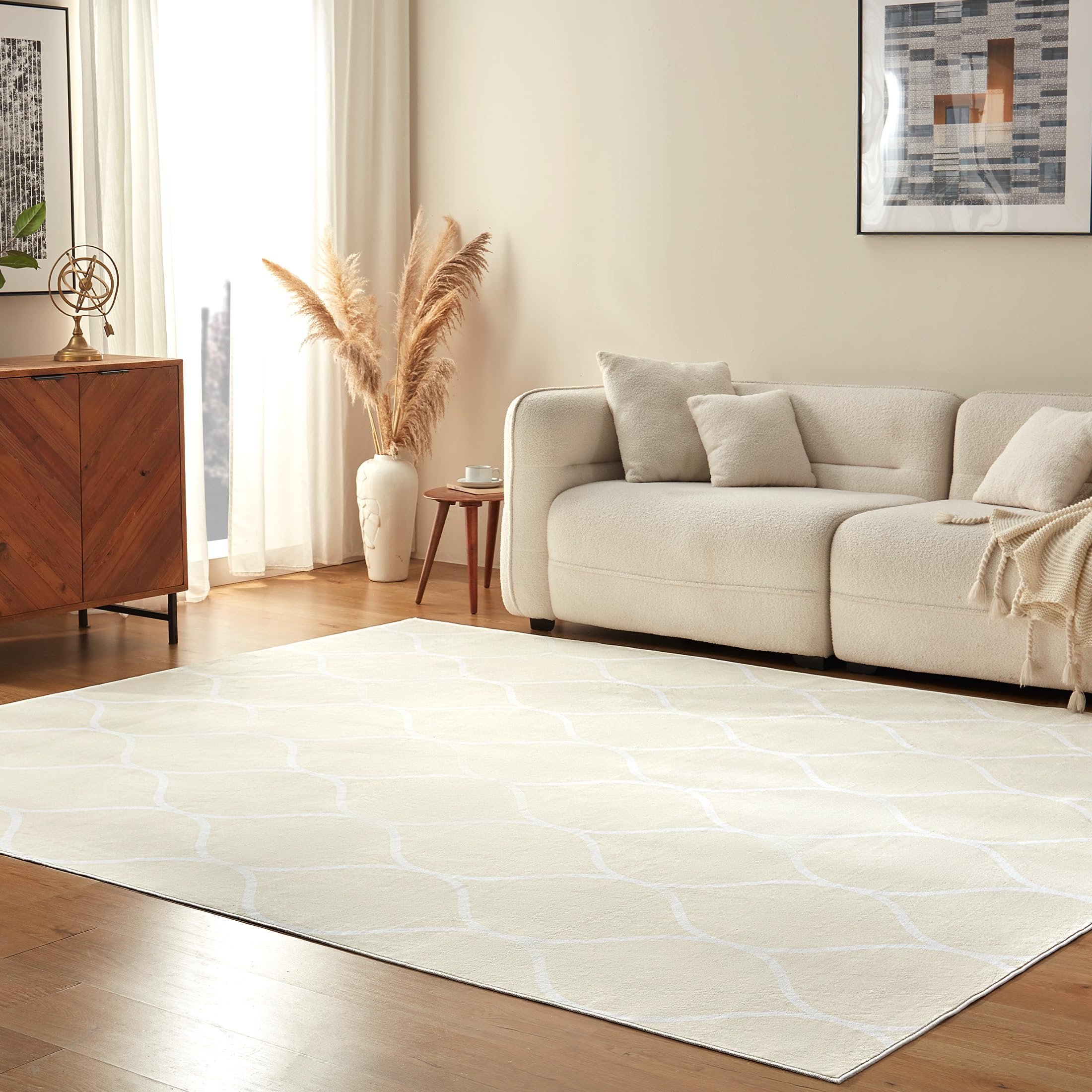 Amazon Basics Thin Indoor Area Rug, 4' x 6'