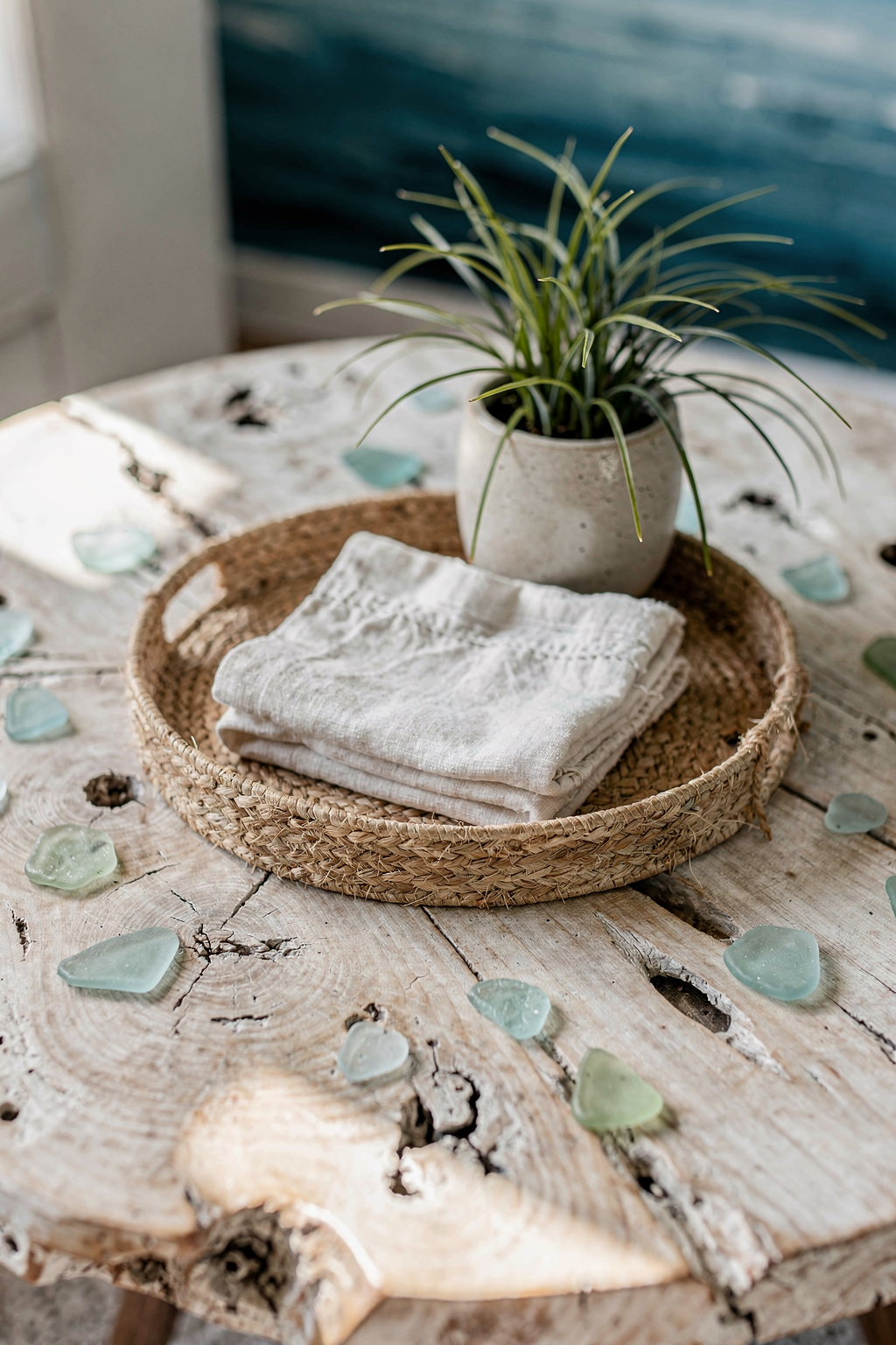 Discover the Perfect Coastal Coffee Table for Your Breezy Living Room