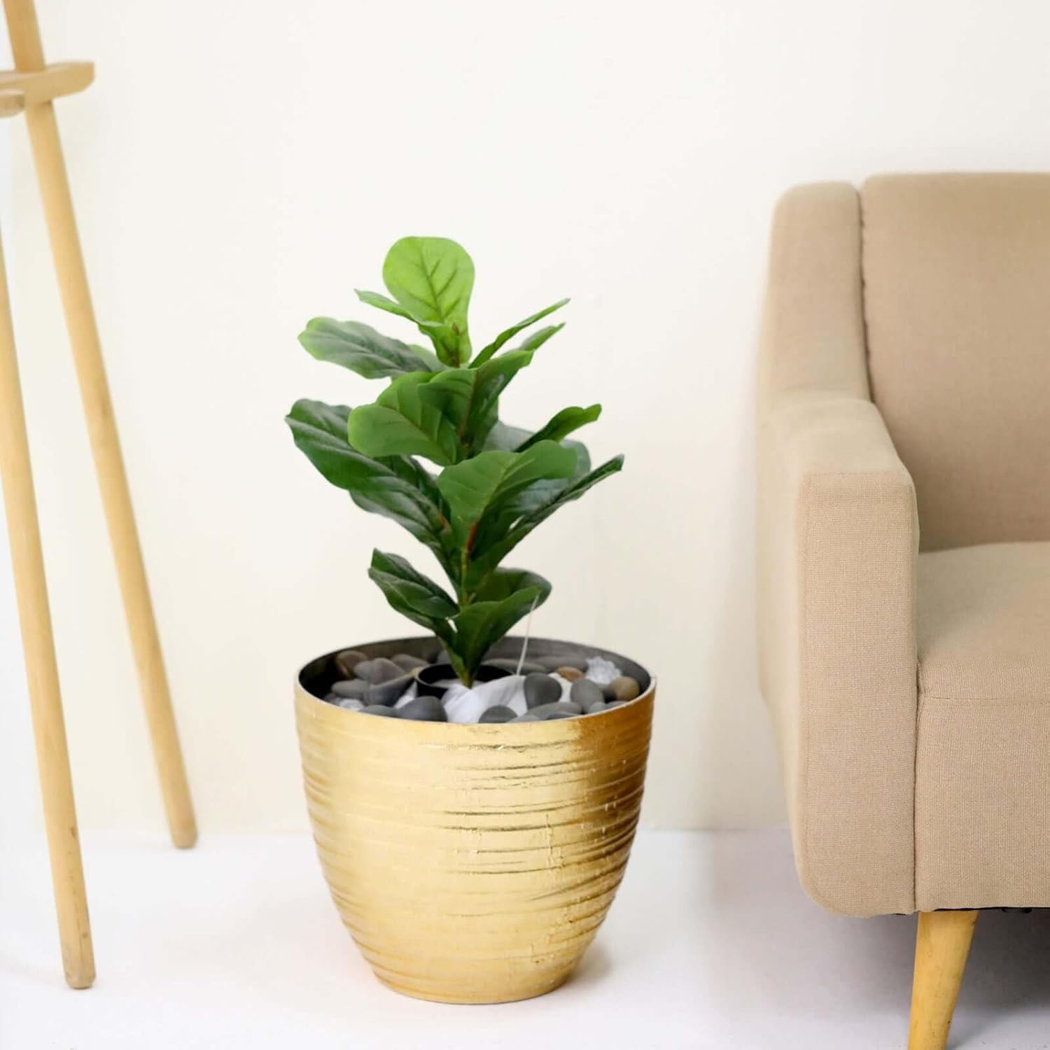 Elevate Your Garden: 5 Glam Planters That Turn Patios Into Luxury Retreats